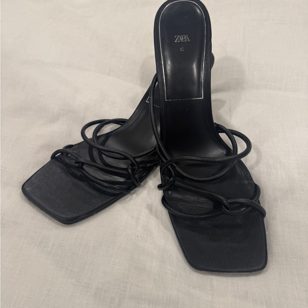 Zara Elegant Black Strappy Heels